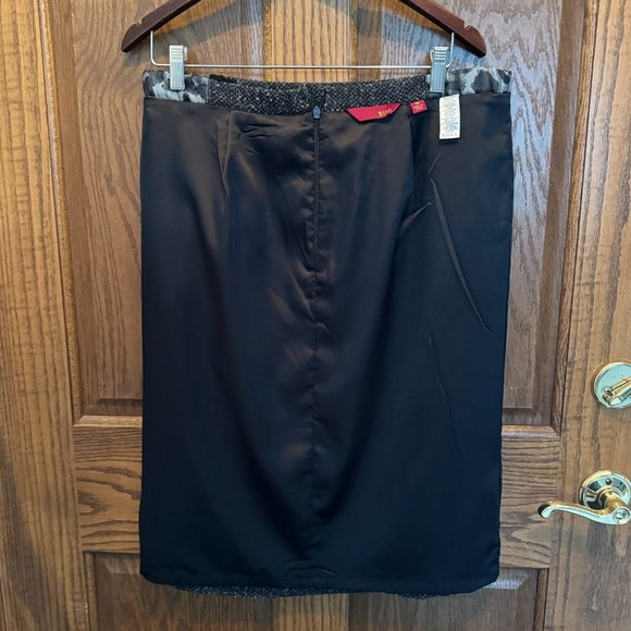 G.I.L.I. Tweed Pencil Skirt with Lace and Leopard Print Side Panels - Picture 5 of 7